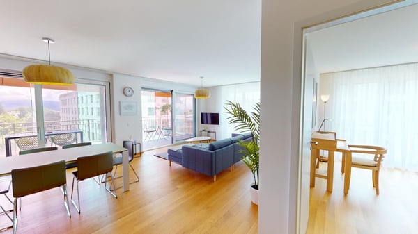 Furnished 2-Bed with balcony and parking in Nyon/Appartement 2 chambres avec balcon et parking Nyon 3