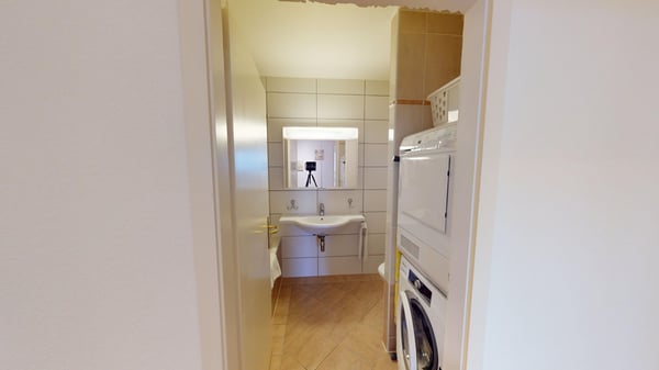 Spacious 2-Bed,2 Bath Apartment with Parking, Balcony and Lake View! 13