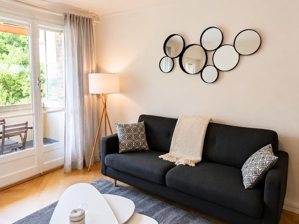 1-Bedroom Furnished Spacious Apartment with Balcony in Geneva! 6