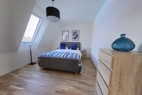 Newly renovated 75 m² 2-bedroom apartment 3