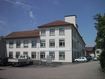Gewerbe- bezw. Lagerraum im Kellergeschoss 17 m2 13