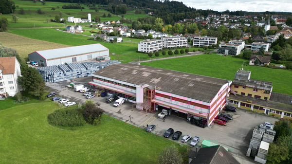 Gewerbefläche ab 343 m² bis 1'700 m² 2