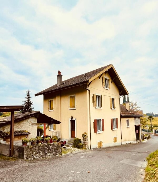 Belle maison vigneronne, Montreux 3
