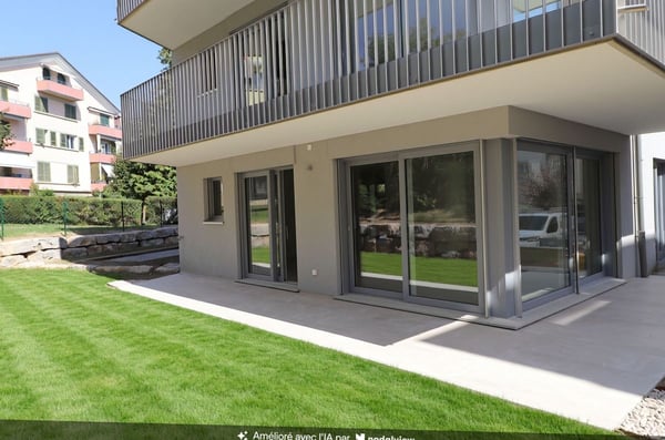Rare à saisir! Magnifique appartement neuf en rez-jardin, 3 chambres, très proche du centre, quartier sans aucune nuisance! 4