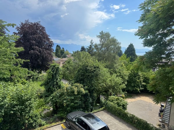 Immeuble résidentiel de 5 appartements avec potentiel de surélévation à Lausanne Chailly 8