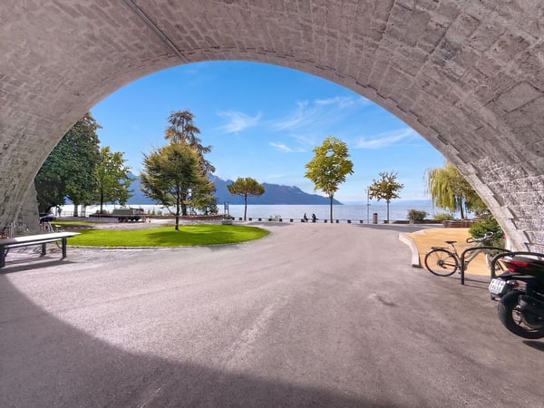 Montreux - Territet - Appartement contemporain avec balcon, vue lac et parking intérieur 9