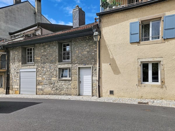 Opportunité rare : maison au centre du bourg de Cossonay avec jardin 5