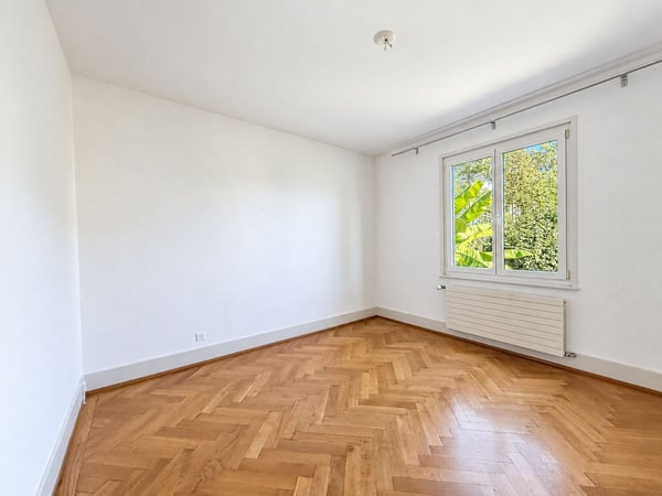 Appartement de charme de 4,5 pièces, terrasse, jardin et splendide vue sur le lac ! 8