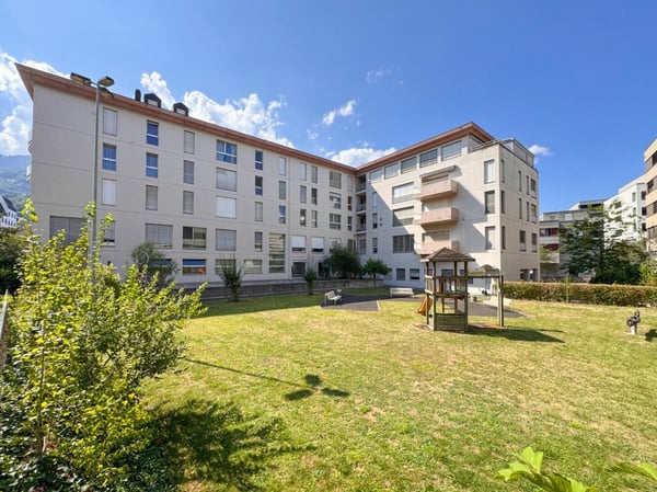 Bureau lumineux loué, parfait pour investissement sûr et rentable 10