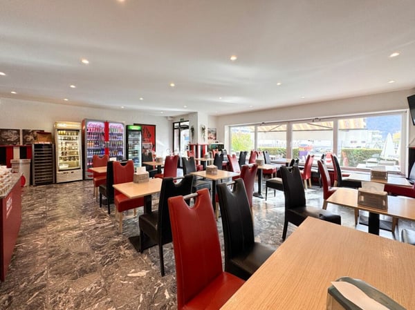 Restaurant pizzeria-kebab - Rendement 6,72 % Brut/annuel ! 1