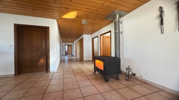 Halles artisanales, déjà louées, et un appartement de 5,5 pièces. 5