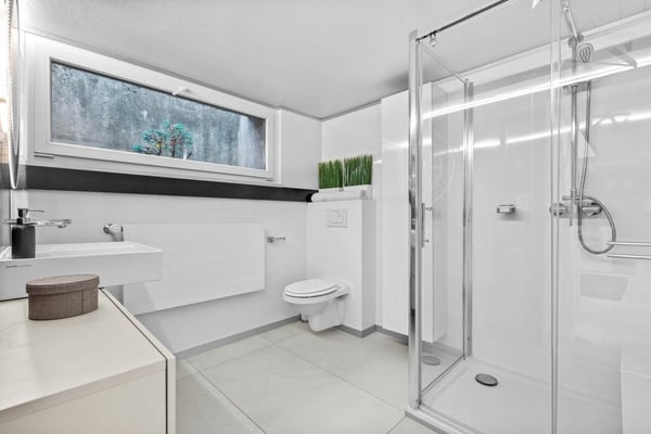 Magnifique appartement de 1.5 pièces avec jardin et piscine privée. 20