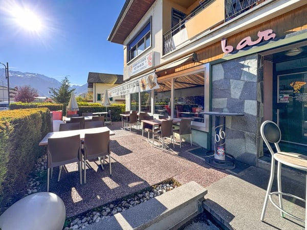 Restaurant pizzeria-kebab - Rendement 6,72 % Brut/annuel ! 1