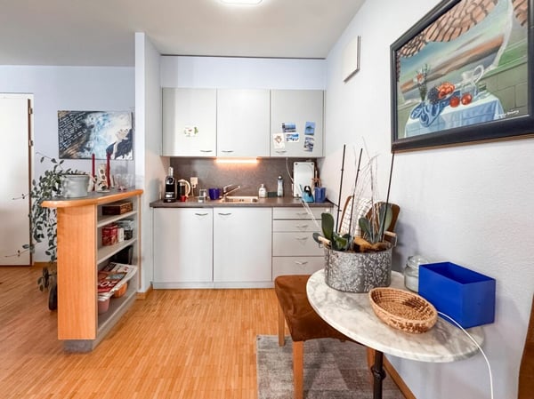 Bureau lumineux loué, parfait pour investissement sûr et rentable 5