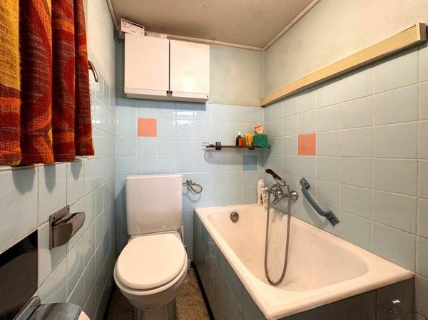 Maison villageoise de 1.5 pièces, sur 3 niveaux. 10