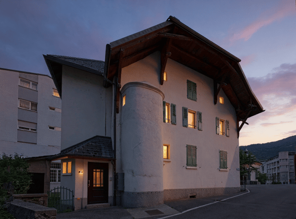 Magnifique appartement de 1.5 pièces entièrement rénové. 12