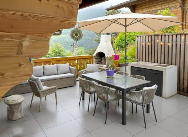 Chalet de 2 logements de 3,5 pièces, loués. 11