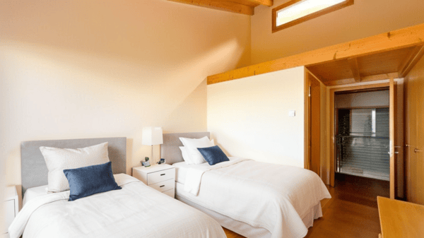 Superbe maison d'architecte avec magnifique vue sur le Lac Léman ! 25