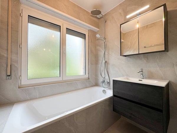 Appartement de 1.5 pièces avec balcon rénové et loué. 14