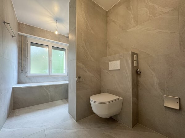 Appartement de 1.5 pièces avec balcon rénové et loué. 13