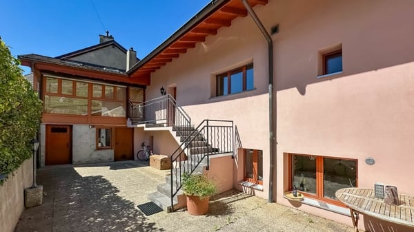 Duplex dans les combles de 1.5 pièces avec cachet et charme. 24