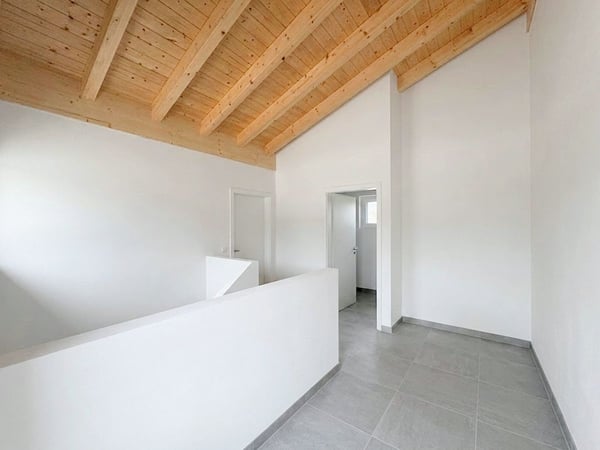 Villa individuelle de 4,5 pièces avec belle vue sur la plaine. 1