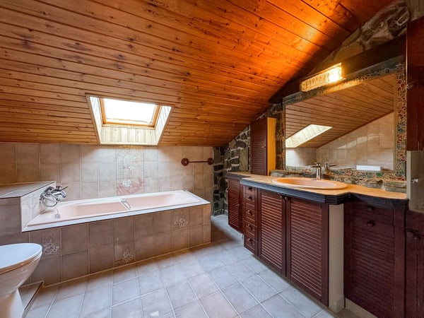 Demi-Chalet 5.5 pièces avec vue à Choëx. 6