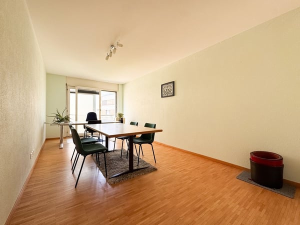 Bureau de standing avec rendement garanti de 5,5% Brut. 5