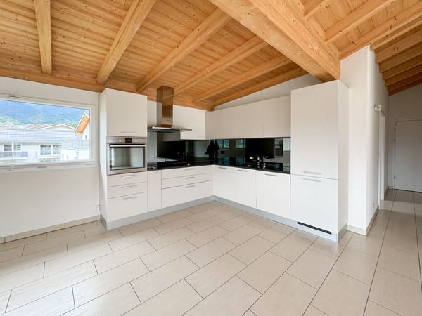 Attique de 3,5 pièces avec grand balcon et vue à St-Pierre-de-Clages 8