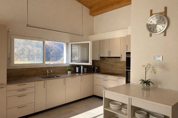 Appartement en attique de 4,5 pièces avec grand balcon. 5