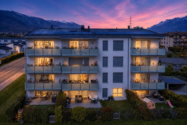 Appartement en attique de 4,5 pièces avec grand balcon. 3