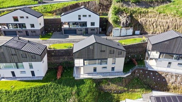 Villa individuelle de 4,5 pièces avec belle vue sur la plaine. 1