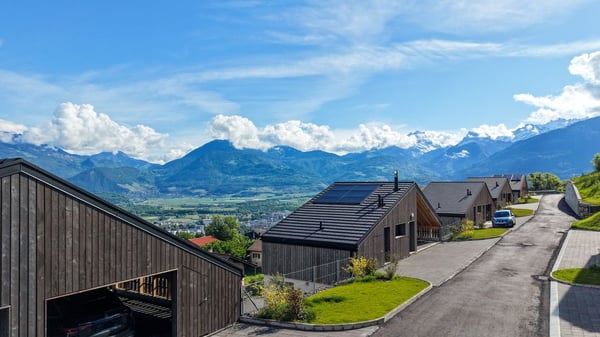 Villa individuelle de 4,5 pièces avec belle vue sur la plaine. 12