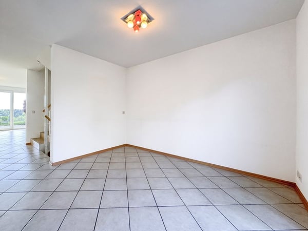 Maison jumelée de 6,5 pièces, avec belle vue panoramique. 7