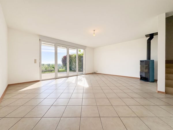 Maison jumelée de 6,5 pièces, avec belle vue panoramique. 1