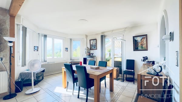 Maison de caractère avec vue et vastes terrasses - Sur le coteau de Monthey. 4