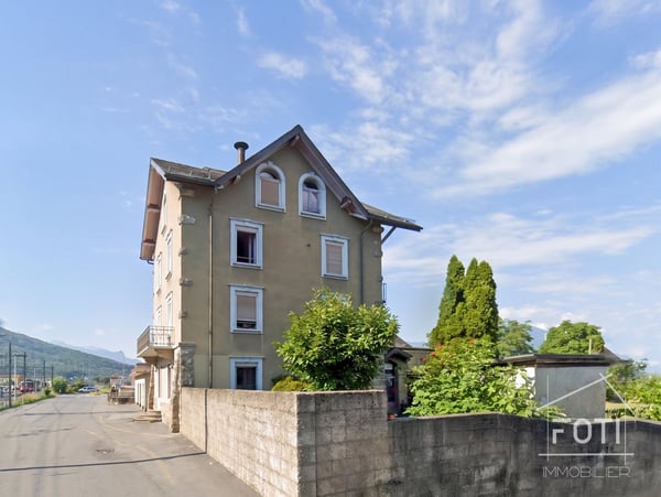 Immeuble de rendement de 4 logements (rendement 4,61 % net). 1