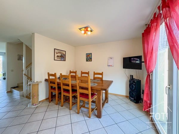 Maison jumelée de 6,5 pièces, avec belle vue panoramique. 7