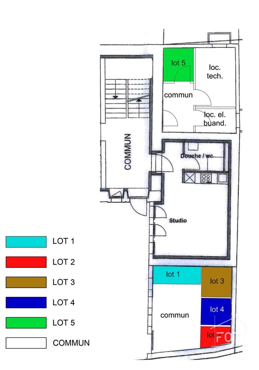 Appartement de 4 pièces avec terrasse et jardin. 12