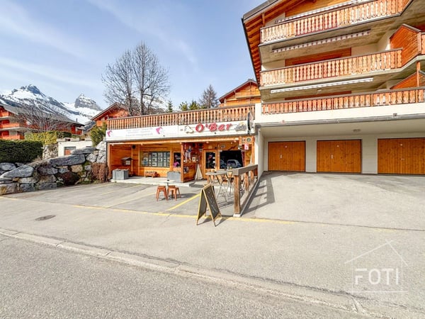 Charmant bar et petite restauration à vendre. 9
