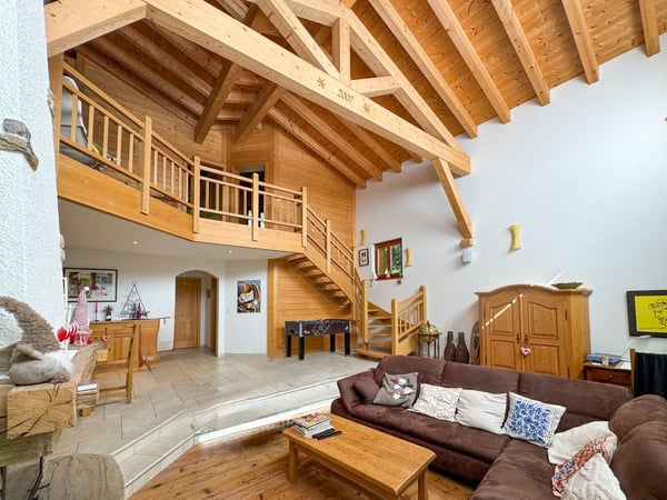 Magnifique chalet dans un écrin de verdure ! 3