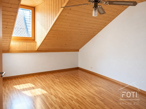 Immeuble de rendement au coeur de St-Maurice avec 11 lots entièrement loués - 5% 10