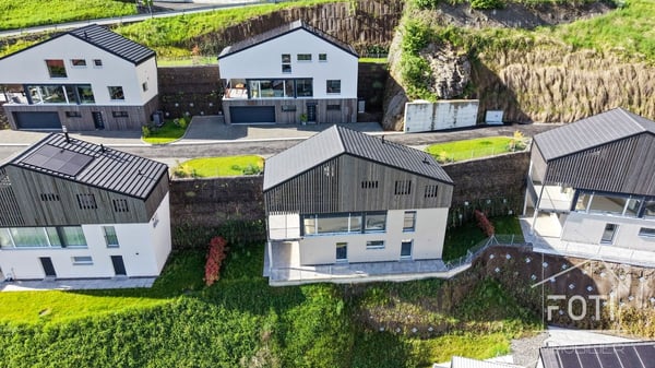 Villa individuelle NEUVE de 4,5 pièces avec belle vue sur la plaine. 7