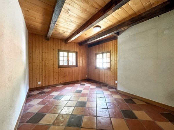 Maison villageoise à Villeneuve - Immeuble de rendement avec 3 appartements 11