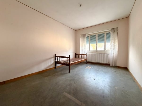 Immeuble 7 appartements + une salle polyvalente 9