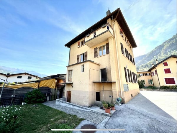 Maison de village 3 pièces à Grône 1