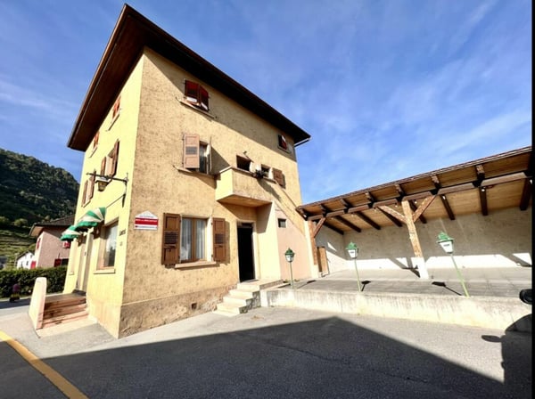 Maison de village 3 pièces à Grône 2