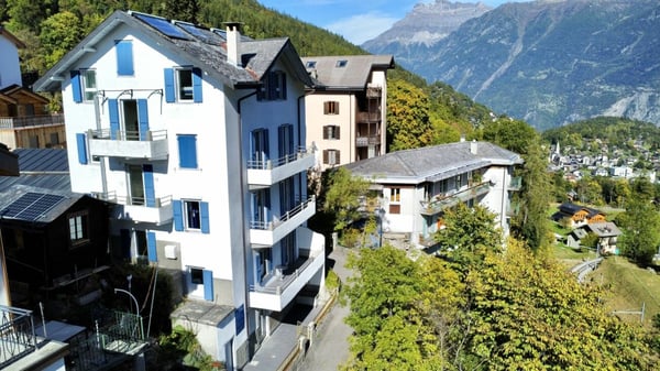 Auberge 2.5 pièces aux Marécottes 3