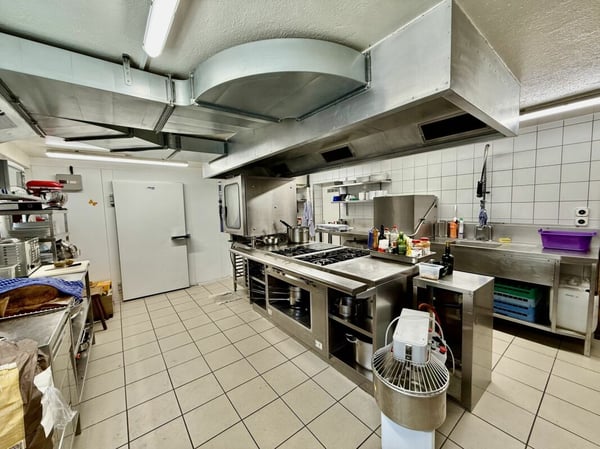 Hôtel-Restaurant à Grimentz 11