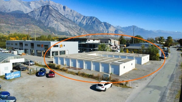 Terrain avec autorisation de construire 2